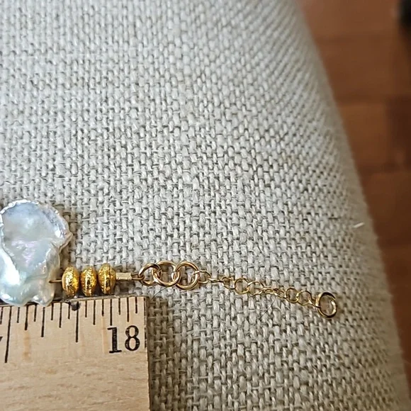 Madeleine Lou Keishi Pearl & Gold Necklace - Picture 6 of 8